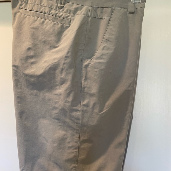 2 pair Oakley shorts, Great condition, size 34 for both - Picture 2 of 4